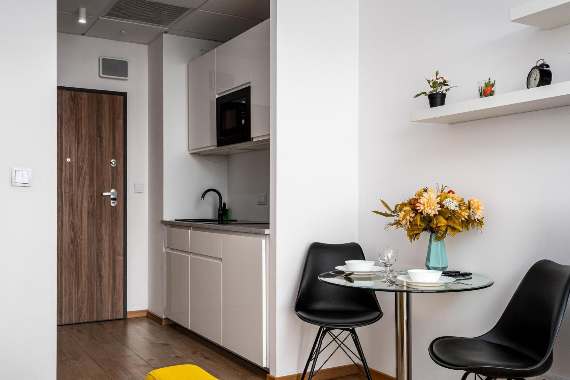 Prymasa Tysiaclecia 83A Free Garage By Perfect Apart Varşova Dış mekan fotoğraf